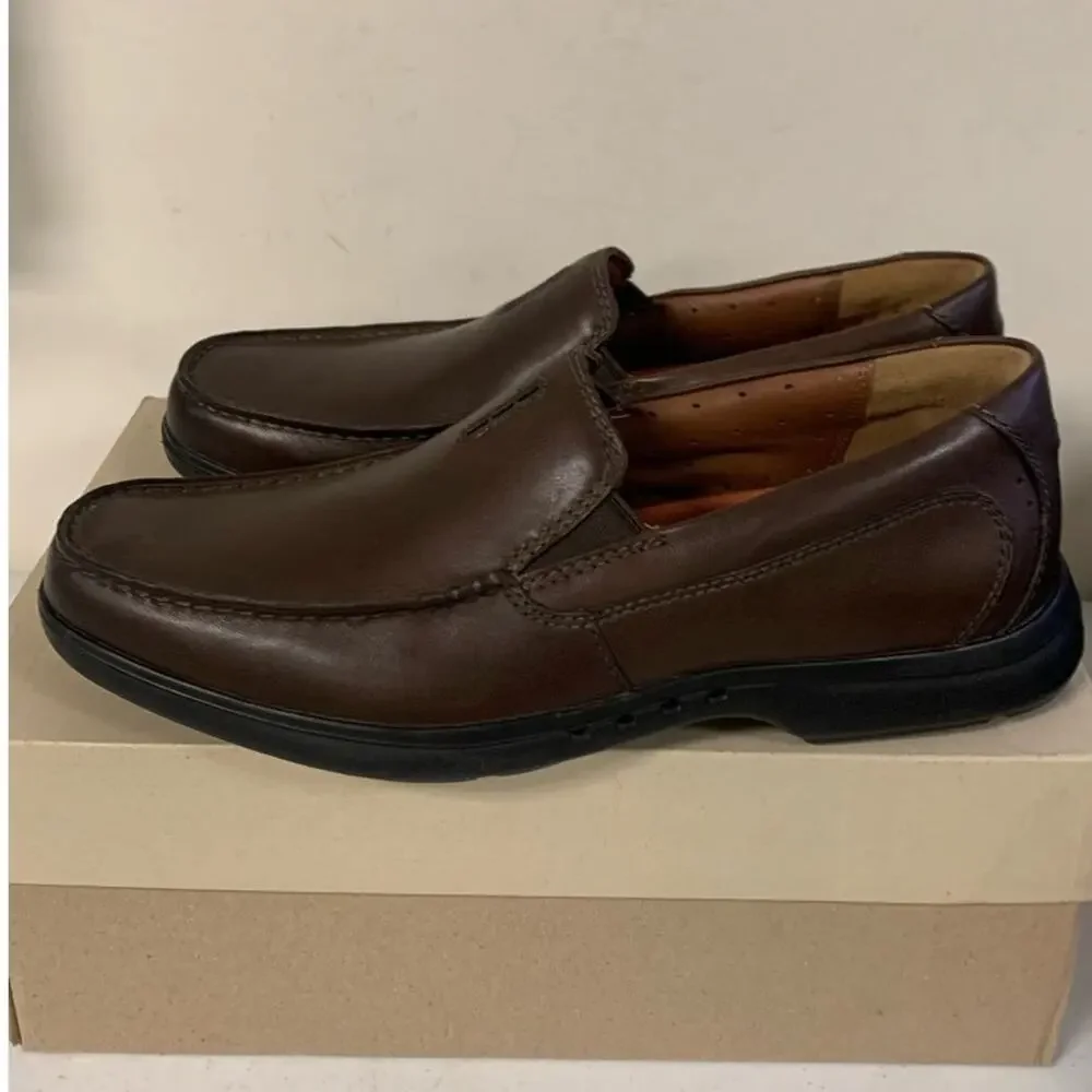 Clarks Men’s Size 9 M Uneasley Twin Loafer Shoes, Dark Brown Leather